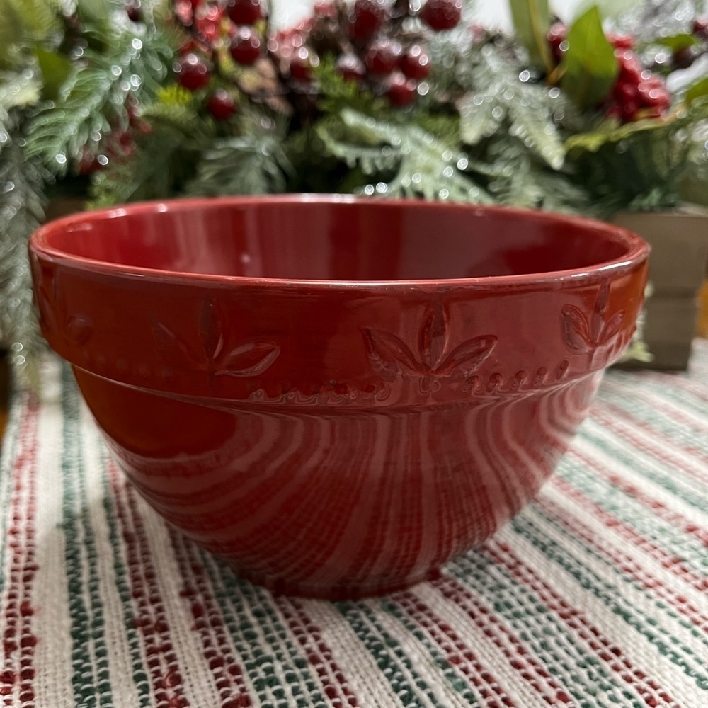 2001 Signature Housewares‎ Sorrento Ruby Red Burgundy 6 Inch Mixing Bowl
